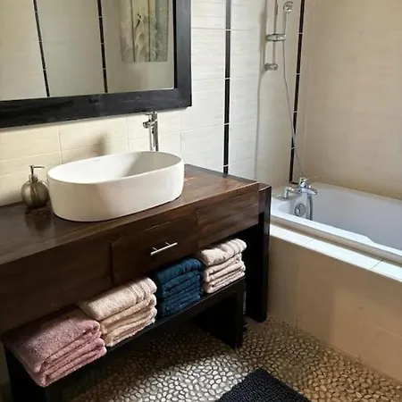 Villa Bienvenue En Provence Orange (Vaucluse)